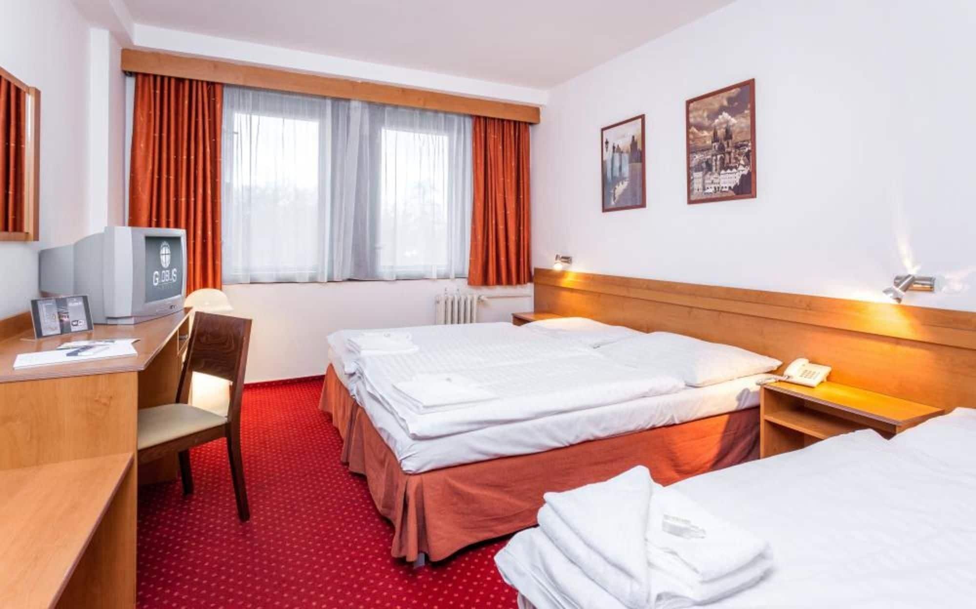 Hotel Globus Praha Bagian luar foto